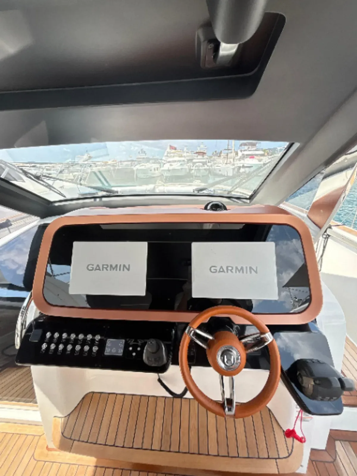 2024 Invictus INVICTUS TT 460 pre-owned yacht for sale Port Adriano Mallorca – port side exterior
