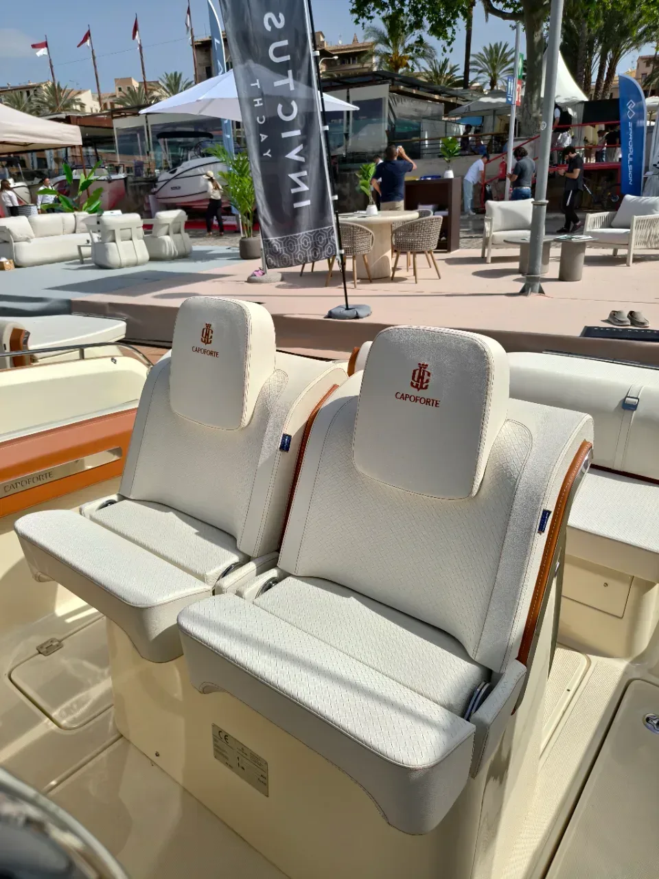 2026 Capoforte INVICTUS CAPOFORTE SXi 280 pre-owned yacht for sale Port Adriano Mallorca – port side exterior